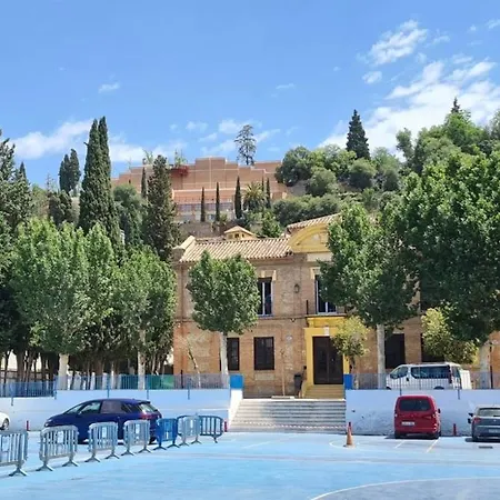 Apartment Luxe Haven In Granada